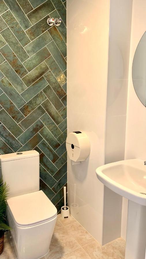 Hostal Sango Sierra De Las Nieves Alozaina المظهر الخارجي الصورة