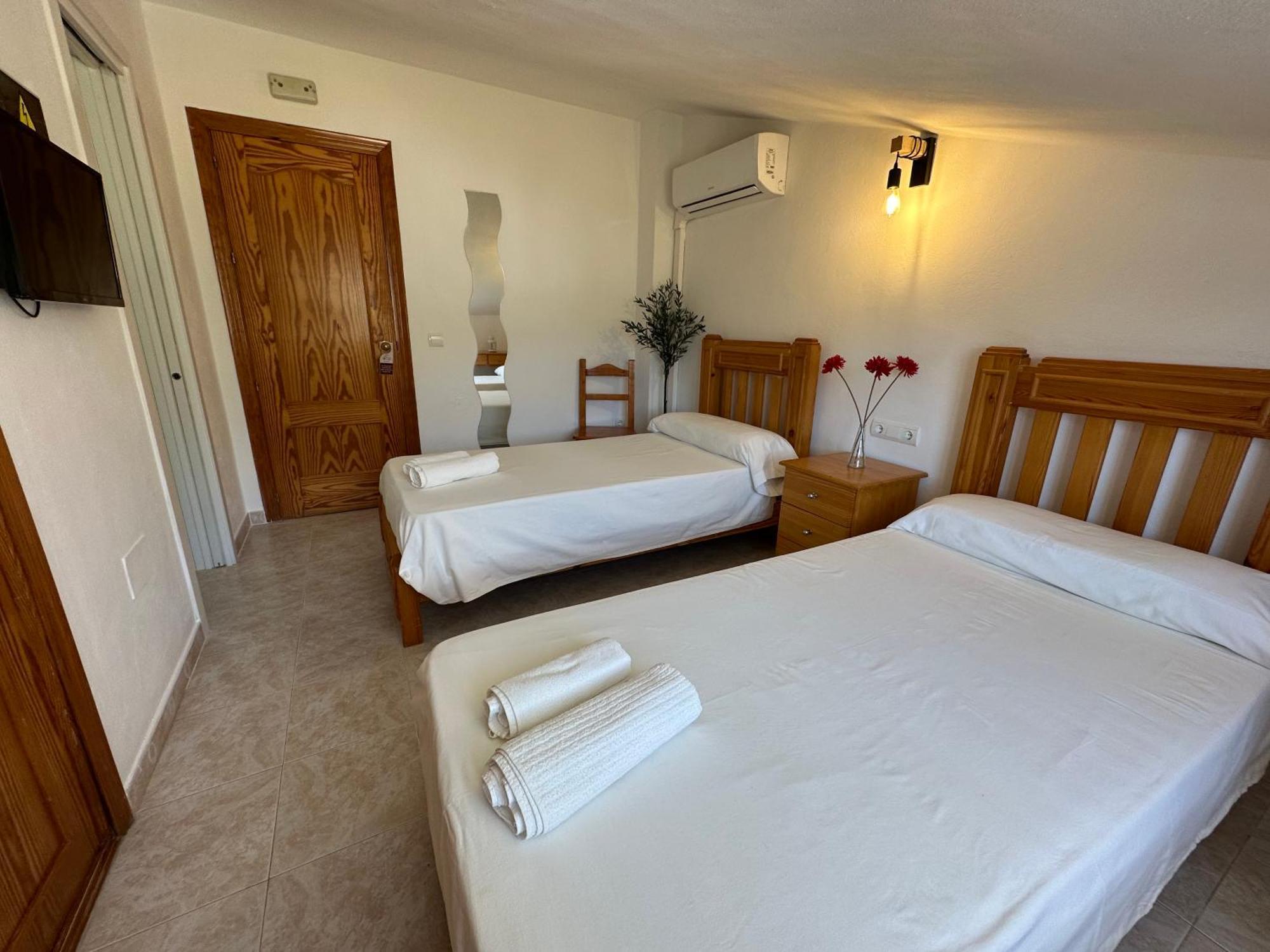 Hostal Sango Sierra De Las Nieves Alozaina المظهر الخارجي الصورة