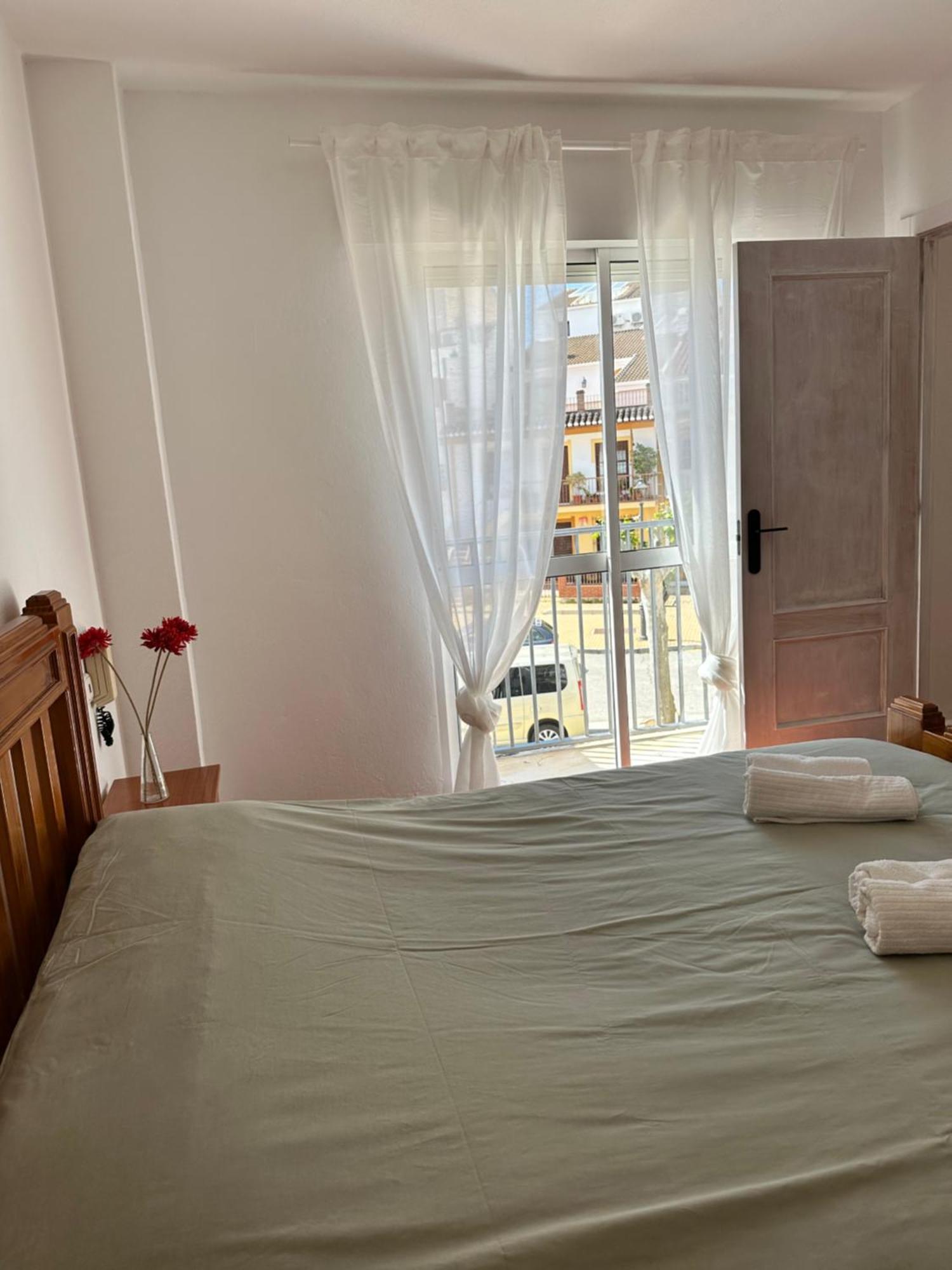 Hostal Sango Sierra De Las Nieves Alozaina الغرفة الصورة